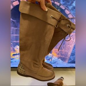 Sperry top spider boots suede taupe color sz 7-8